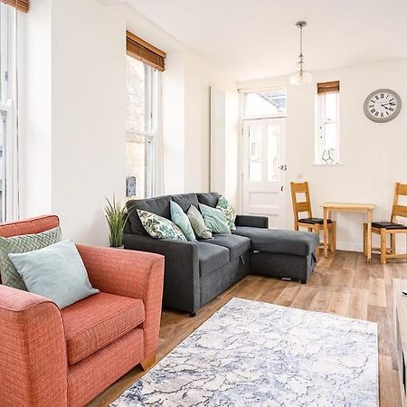 Spacious 2 Bedroom House With Stunning Views Bath Zewnętrze zdjęcie